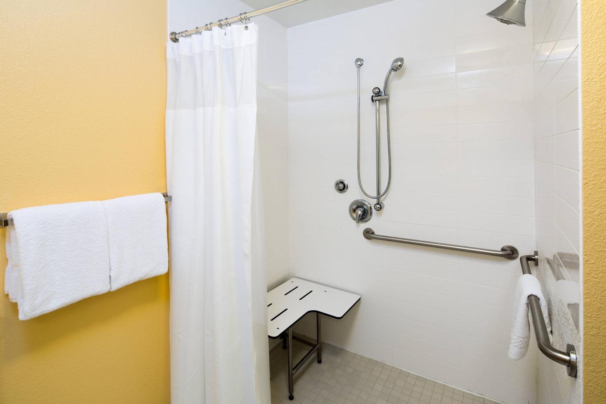 Fairfield Inn & Suites By Marriott San Antonio Airport/North Star Mall Zewnętrze zdjęcie