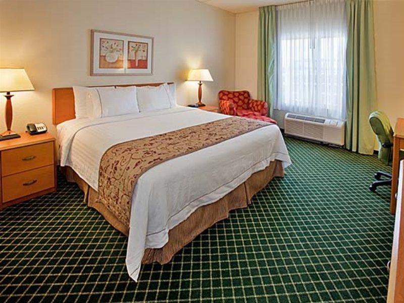 Fairfield Inn & Suites By Marriott San Antonio Airport/North Star Mall Zewnętrze zdjęcie