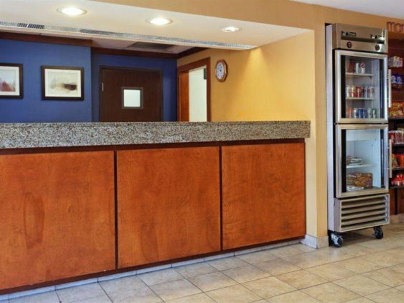 Fairfield Inn & Suites By Marriott San Antonio Airport/North Star Mall Zewnętrze zdjęcie