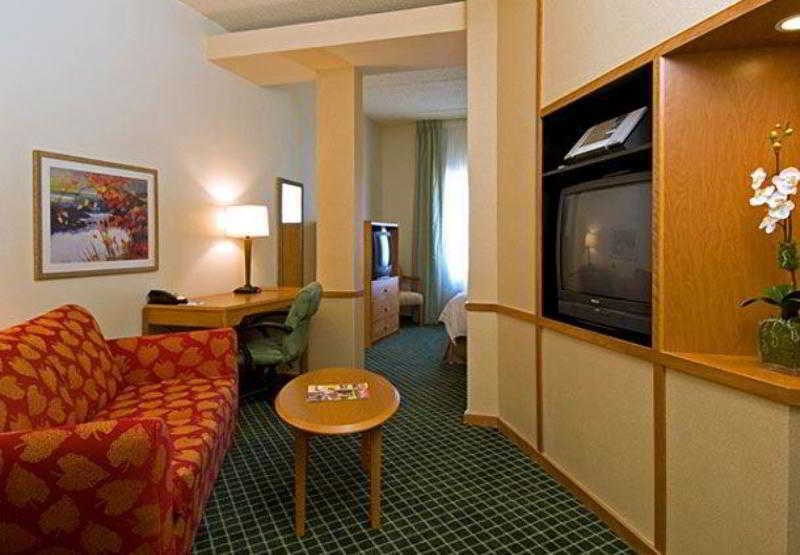 Fairfield Inn & Suites By Marriott San Antonio Airport/North Star Mall Zewnętrze zdjęcie